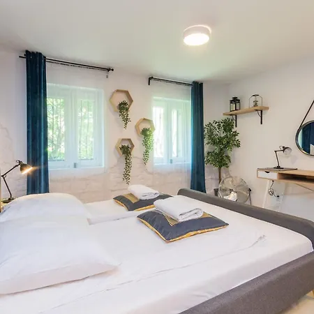 W Sopocie W Przyziemiu By Grand Apartman *