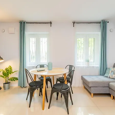 Apartman W Sopocie W Przyziemiu By Grand *